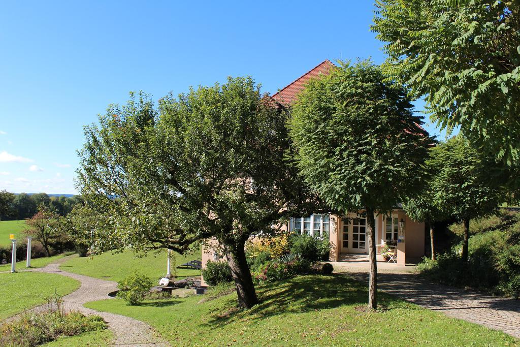Gaestehaus Schloss Kronburg 外观 照片